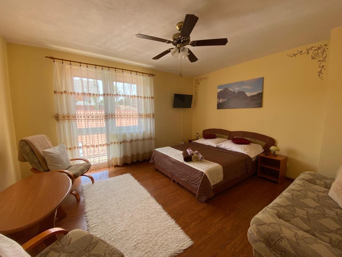 Villa Butterfly Нова Лесна Екстер'єр фото